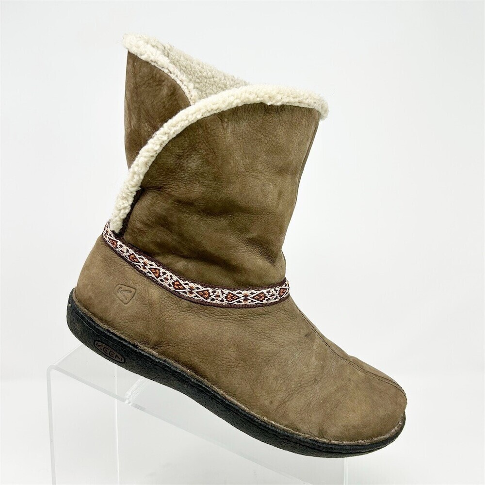 KEEN Womens Mid-Calf Shearling Lined Boots Brown Tribal Trim Slip On Size 8.5